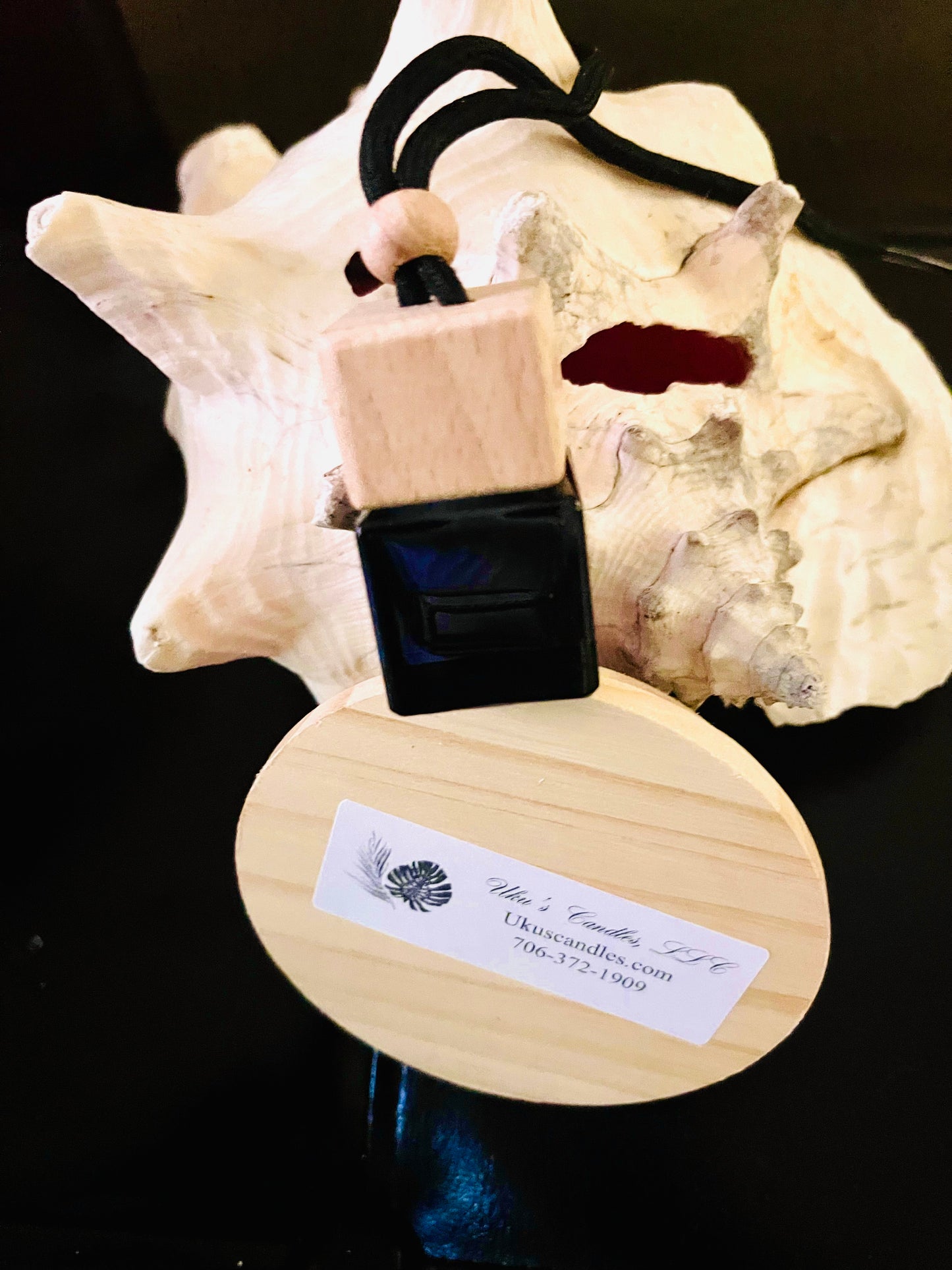 Mahogany Coconut Car Scents